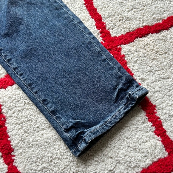 Joe's Jeans The Niki Mid-Rise Boyfriend - Picture 8 of 10